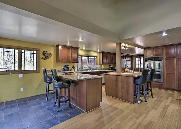 Holiday home Hike & Relax Fireside: Dog-friendly Gem In Payson! Payson