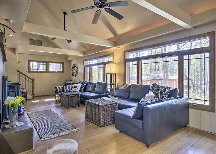 Hike & Relax Fireside: Dog-friendly Gem In Payson! Payson