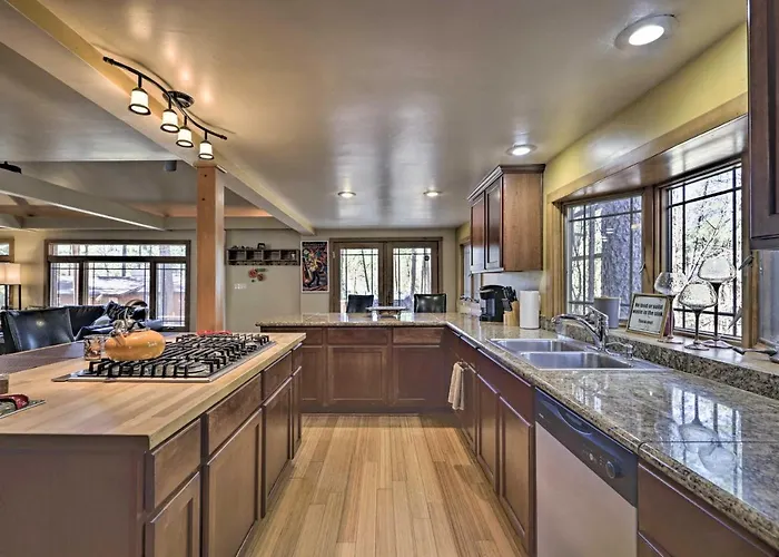 Holiday home Hike & Relax Fireside: Dog-friendly Gem In Payson! Payson