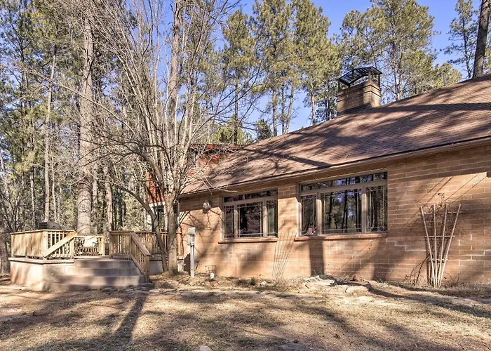 Holiday home Hike & Relax Fireside: Dog-friendly Gem In Payson! Payson